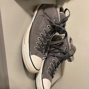Converse size 9.5 gray